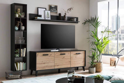 Artona 02 TV Cabinet 186cm [Oak] - Lifestyle Image 2
