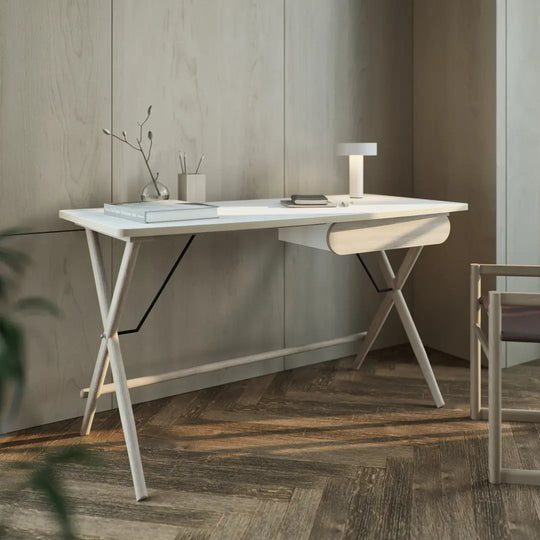 Match MW-01 Desk 135cm