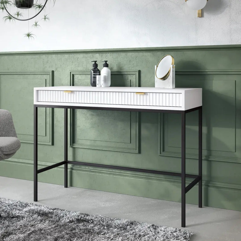 Nova Desk 104cm