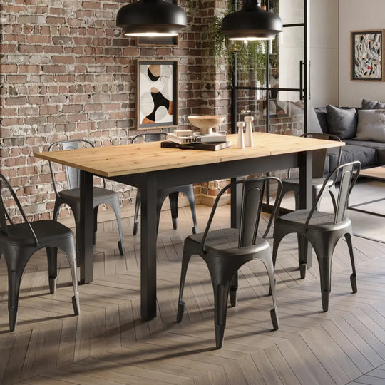 Quant QA-10 Extending Dining Table